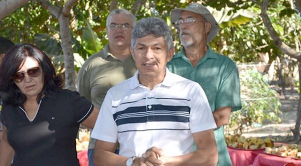O juiz determinou ainda o bloqueio dos bens do prefeito Oz&iacute;res Castro Silva.(Imagem:GP1)