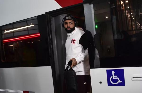 Palmeiras se afasta de acerto com Gabigol
