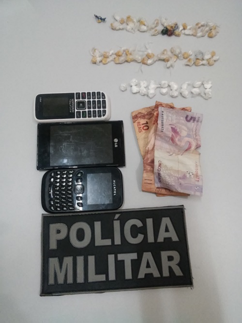 Mulheres são presas com crack e maconha em Floriano