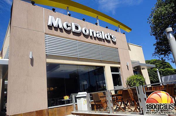 RENDERAM FUNCION&Aacute;RIOS durante troca do plant&atilde;o 24h e conseguiram levar cerca de R$ 2 mil(Imagem:180graus)