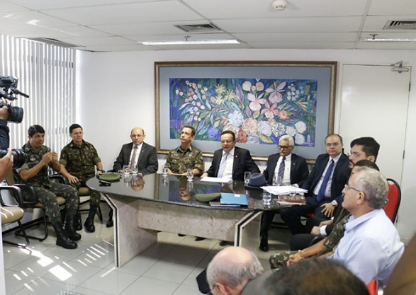 General do Exército se reúne no TRE sobre segurança nas eleições