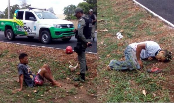 Dupla sofre acidente de moto durante tentativa de fuga da Polícia em Floriano