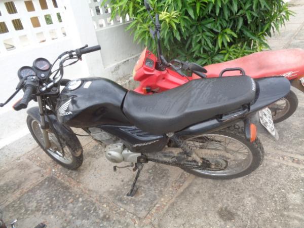 PM é acionada e consegue recuperar duas motos roubadas em Floriano
