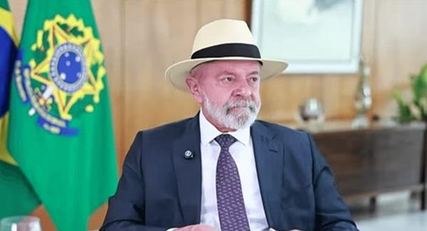 Lula aguarda sucessão no Congresso para iniciar reforma ministerial