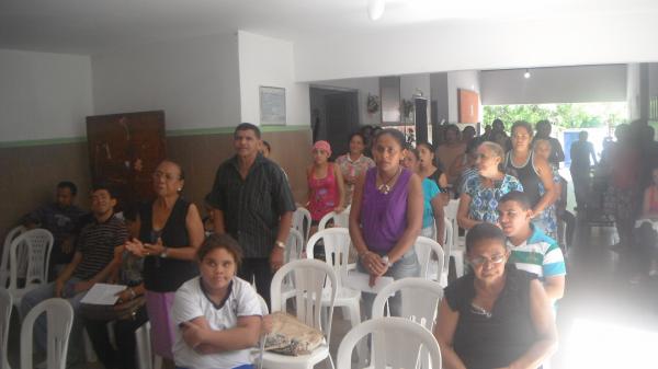 APAE de Floriano realiza confraterniza&ccedil;&atilde;o pelo dia das m&atilde;es.(Imagem:FlorianoNews)