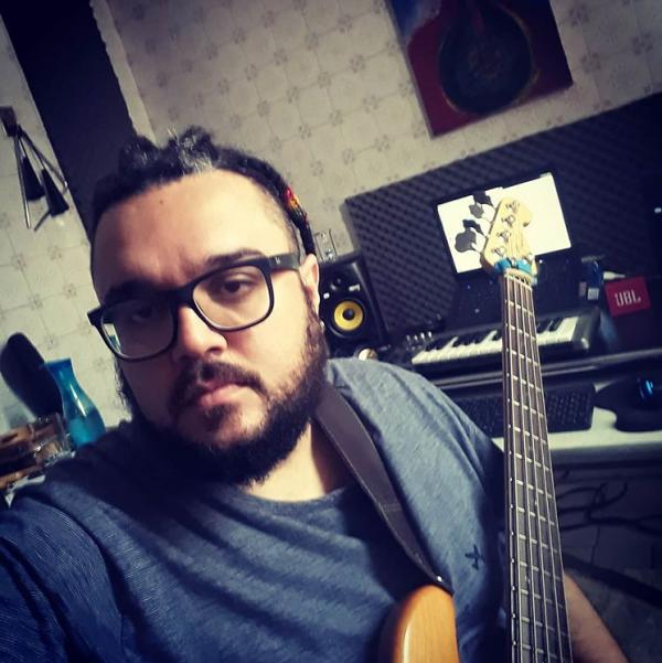 Músico sofre sequestro relâmpago ao ser assaltado em Teresina