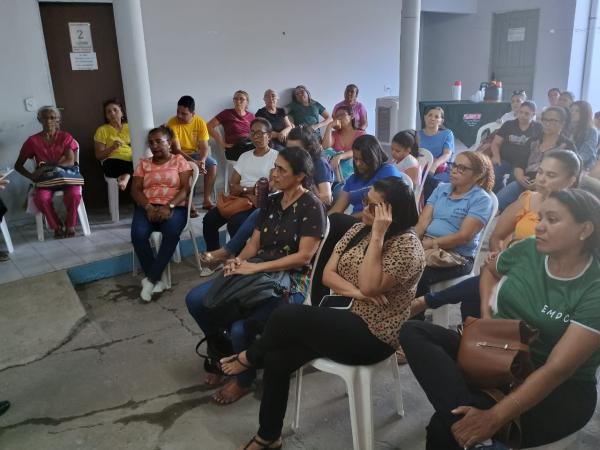Assembleia do SINTE Floriano discute horário pedagógico com secretários municipais