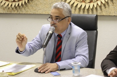 Projeto obriga identificação de veículos do Estado