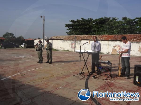 Policiais do 3&ordm; BPM participam de Culto Ecum&ecirc;nico.(Imagem:FlorianoNews)