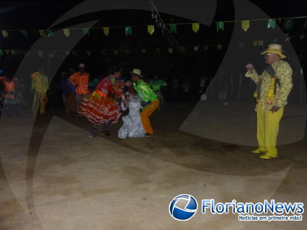 Festival de quadrilhas &eacute; realizado pelo Rep&oacute;rter Amarelinho na localidade Morrinhos.(Imagem:FlorianoNews)