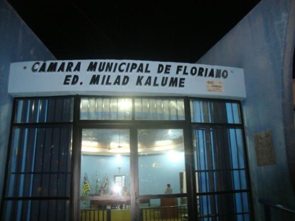 Definido o n&uacute;mero de parlamentares para a pr&oacute;xima legislatura. (Imagem: FlorianoNews)