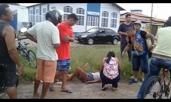 Adolescente fica ferida em acidente de trânsito em Floriano.(Imagem:Temístocles Filho/jc24horas)