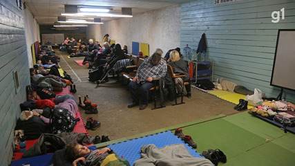 Guerra suspende aulas e destrói escolas na Ucrânia: não sei se teremos para onde voltar