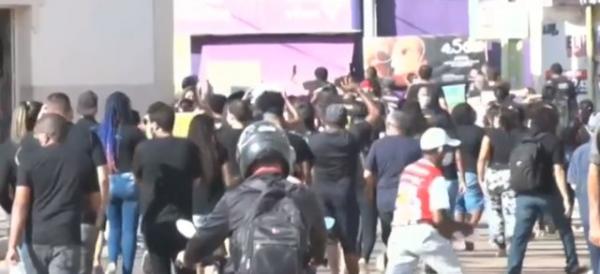 Movimento negro pede justiça após pedreiro ser morto em Picos durante abordagem policial