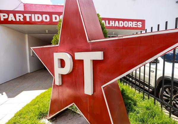 Datafolha: PT é partido preferido de 24% e PL fica em segundo, com 12%