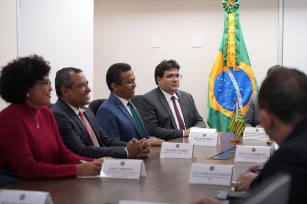 Rafael Fonteles adere à parceria para enfrentamento de efeitos das mudanças climáticas no Piauí