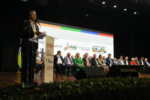Piauí terá R$ 120 milhões para concluir obras paralisadas na área da educação