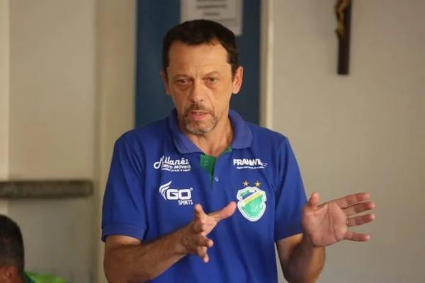 Fernando Tonet entra na mira do 4 de Julho e avança em negociação para ser novo técnico