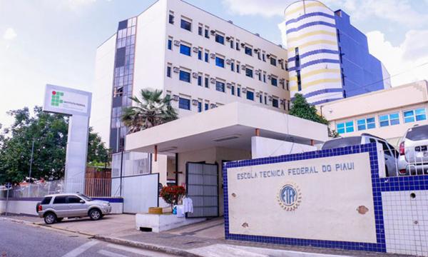 IFPI lança edital com 400 vagas para curso de licenciatura em Pedagogia
