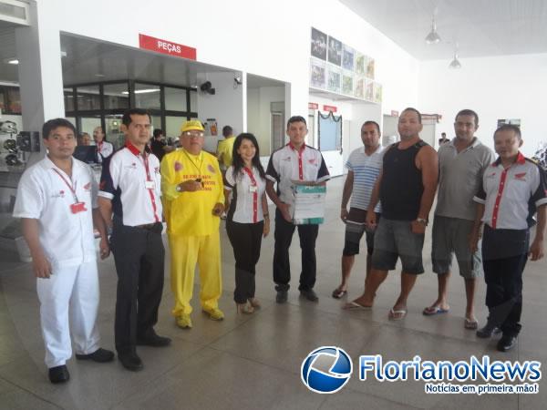 Concession&aacute;ria Honda Cajueiro Motos fez sorteio de TV LCD.(Imagem:FlorianoNews)