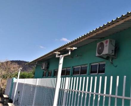 UBS é arrombada e bandidos levam quase tudo