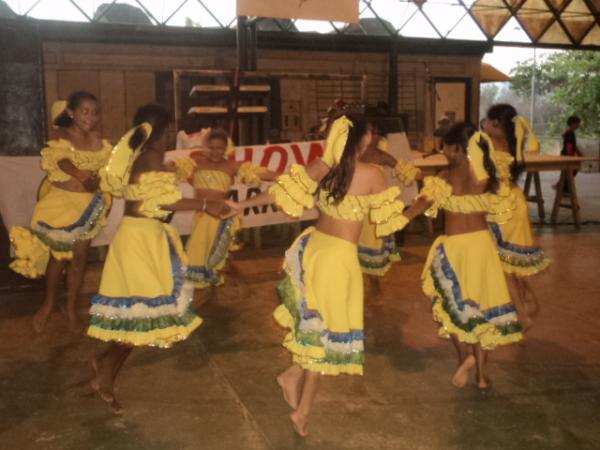 Grupo de Dan&ccedil;a(Imagem:Cida Santana)