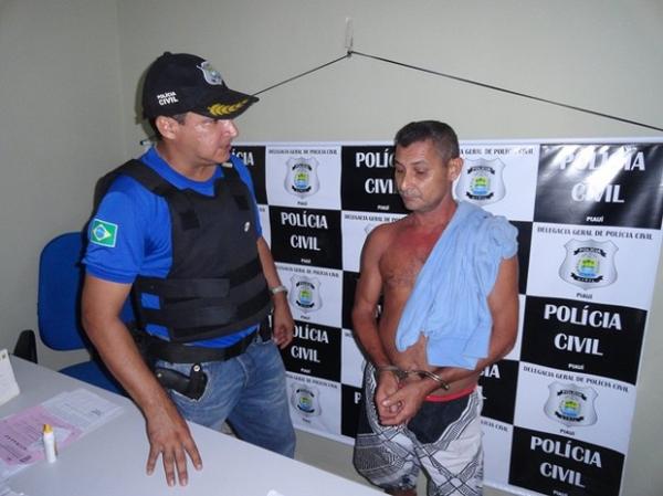 Mec&acirc;nico que embriagava e estuprava a pr&oacute;pria filha &eacute; preso em Jos&eacute; de Freitas.(Imagem:Francisco das Chagas)