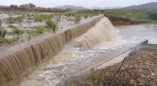 Pescador morre afogado após cair de canoa em barragem que transbordou no Sul do Piauí