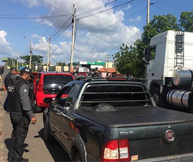 Operação contra o tráfico de drogas fecha três pontes que ligam Teresina e Timon