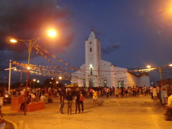Celebra&ccedil;&otilde;es marcam o Dia de Santo Ant&ocirc;nio em Bar&atilde;o de Graja&uacute;.(Imagem:FlorianoNews)