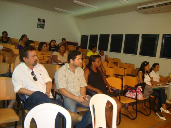 Participantes da Reuni&atilde;o sobre a Merenda escolar(Imagem:reda&ccedil;&atilde;o)