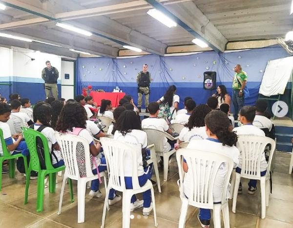 3&ordm; BPM promove palestra sobre respeito e disciplina em escola municipal de Floriano.(Imagem:Reprodu&ccedil;&atilde;o/Instagram)