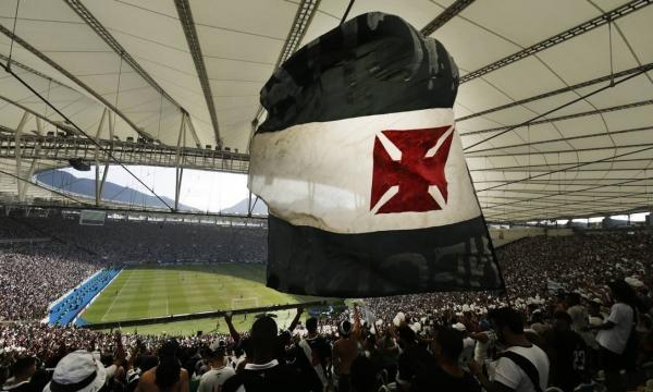 Após Flamengo, jogo do Vasco tem autorização para volta de público