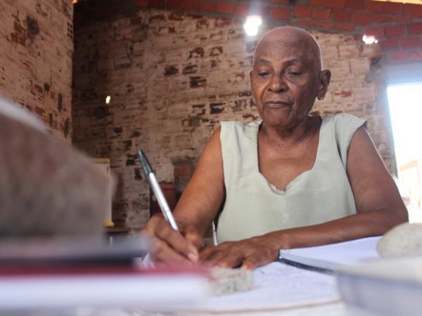 Aos 76 anos, idosa faz Enem pela sétima vez: nunca vou desistir
