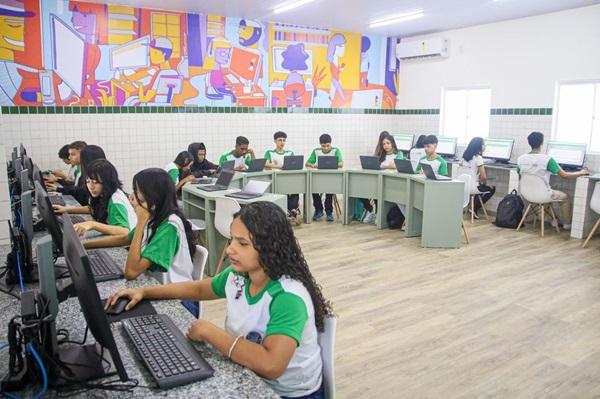 LABORATORIO DE INFORM&Aacute;TICA - CETI MARIA DE LOURDES REBELO(Imagem:Reprodu&ccedil;&atilde;o)
