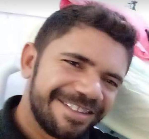 Preso do regime aberto é morto a tiros dentro de casa no Sul do Piauí