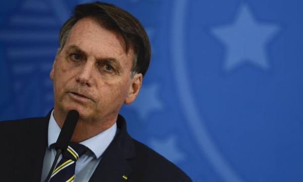 PSDB critica saída de Teich; general assume interinamente