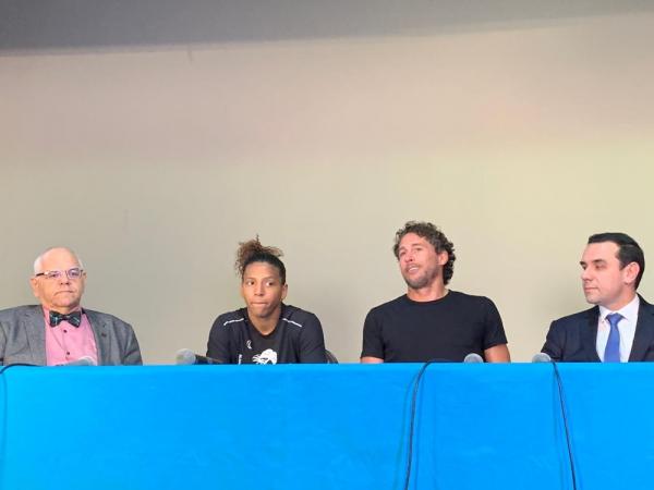 Mentor de Rafaela Silva, Flávio Canto sai em defesa da atleta: "Que a justiça seja feita"