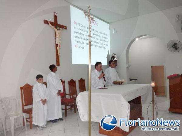 Anivers&aacute;rio de Bar&atilde;o de Graja&uacute; &eacute; comemorado com missa festiva.(Imagem:FlorianoNews)