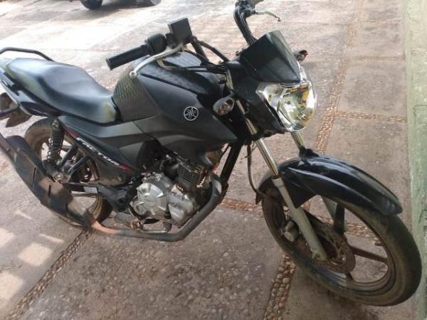 Dupla rouba moto, mas bate e abandona veículo em Floriano