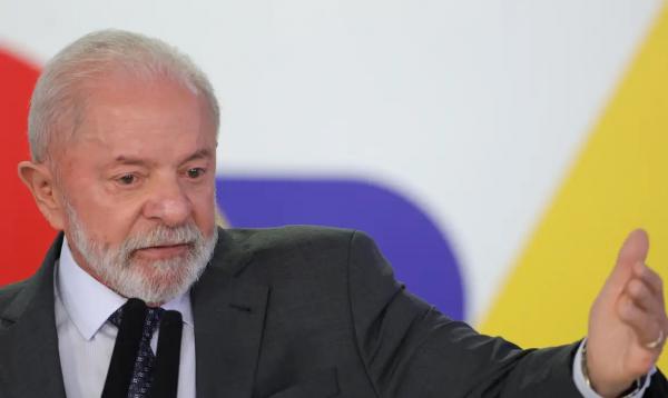 "O mundo ainda não está preparado para viver sem o petróleo", diz Lula