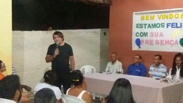 Ricardo Barbosa, presidente da Associa&ccedil;&atilde;o de Moradores do Bairro Caixa D&aacute;gua.(Imagem:FlorianoNews)