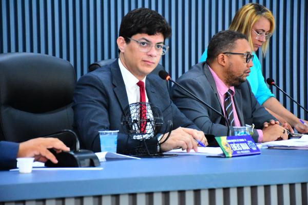 Aberto primeiro ciclo de sessões da Câmara Municipal de Floriano.(Imagem:CMF)