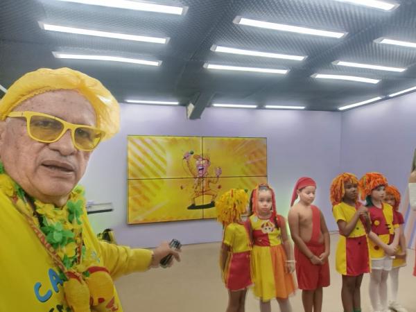Amarelinho na TV:
