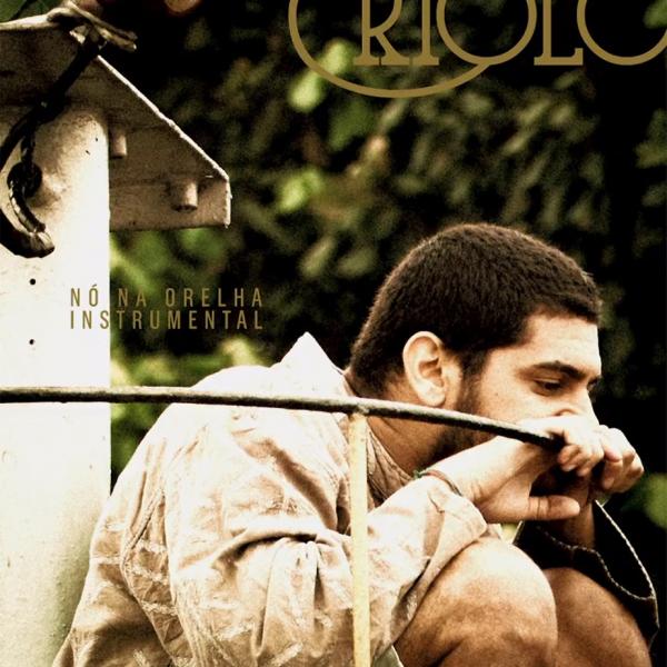 Criolo recicla Nó na orelha, álbum que o projetou há dez anos, sem as vozes e com cores na capa