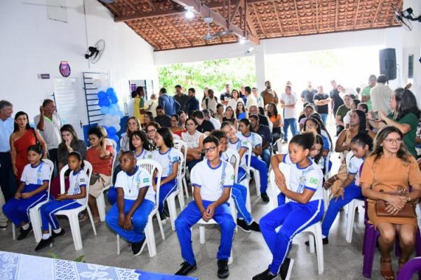 Educa&ccedil;&atilde;o de Floriano: entregue reforma e amplia&ccedil;&atilde;o da Escola Municipal Get&uacute;lio Vargas(Imagem:Secom)