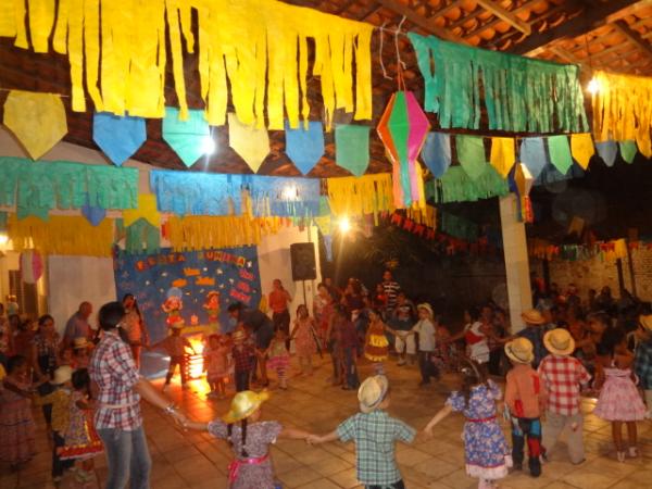Muita animação no Arraiá da Escola da Mônica