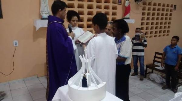 Par&oacute;quia de S&atilde;o Raimundo Nonato recebe imagem de Nossa Senhora Aparecida.(Imagem:FlorianoNews)