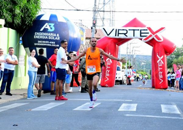19&ordf; Corrida da Fogueira da Pol&iacute;cia Militar abre as comemora&ccedil;&otilde;es dos 128 anos de Floriano(Imagem:Secom)