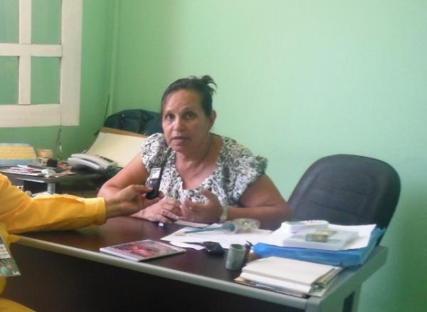L&eacute;a Almeida, presidente do SINTE/Regional de Floriano.(Imagem:FlorianoNews)